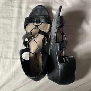 Life Stride Sandal 1.25” Wedges
